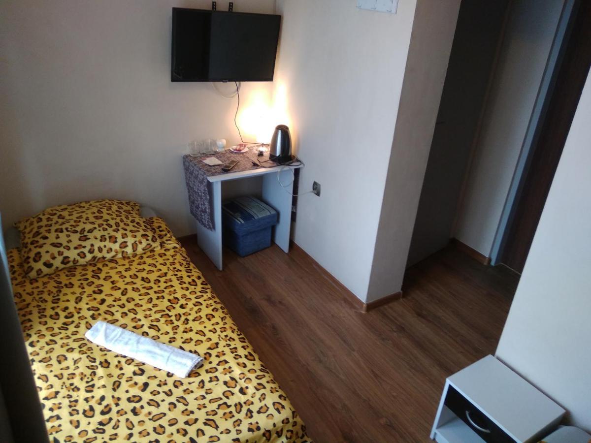 ブンツラウ ペンショナット U ヘレナ Bed & Breakfast エクステリア 写真